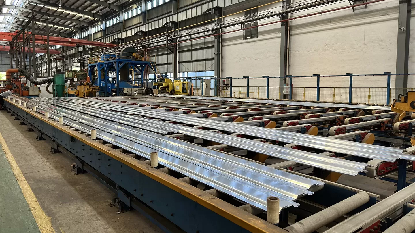 Descubre la Línea de Producción de Extrusión de Aluminio de 3600T de Petrel Aluminio