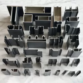 Perfiles de Aluminio para Puertas Corredizas: Maximiza el Espacio y la Luz con Petrel